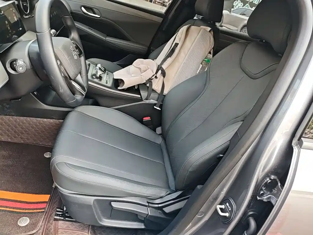 BYD Qin PLUS 2025 — фото 15