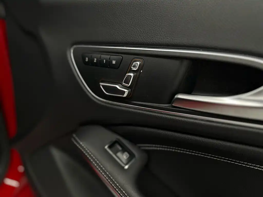 Mercedes-Benz CLA 2018 — фото 21