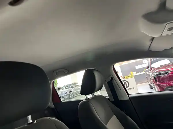 Volkswagen Polo 2016