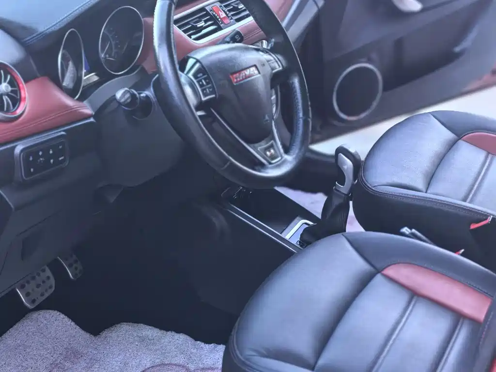 Haval H1 2015 — фото 10