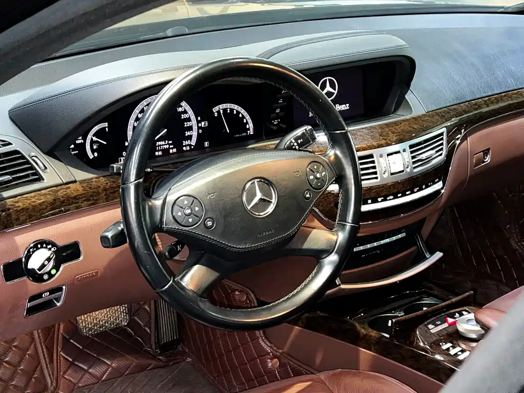 Mercedes-Benz S-Class 2013 — фото 15