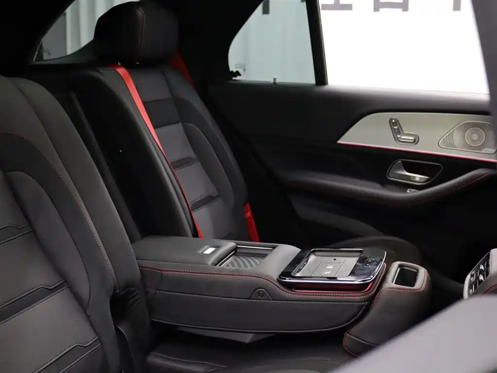 Mercedes-Benz GLE AMG 2025 — фото 23