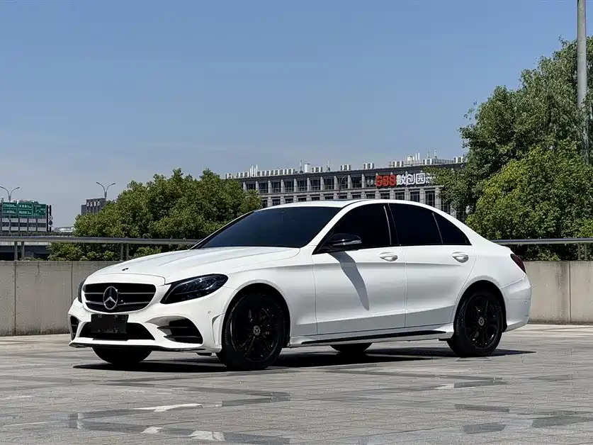 Mercedes-Benz C-Class 2019 — фото 1