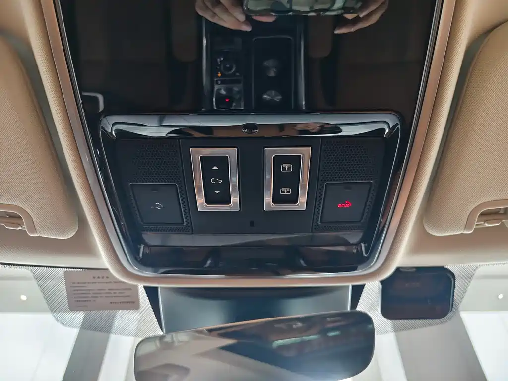 Land Rover Sport 2022 — фото 13