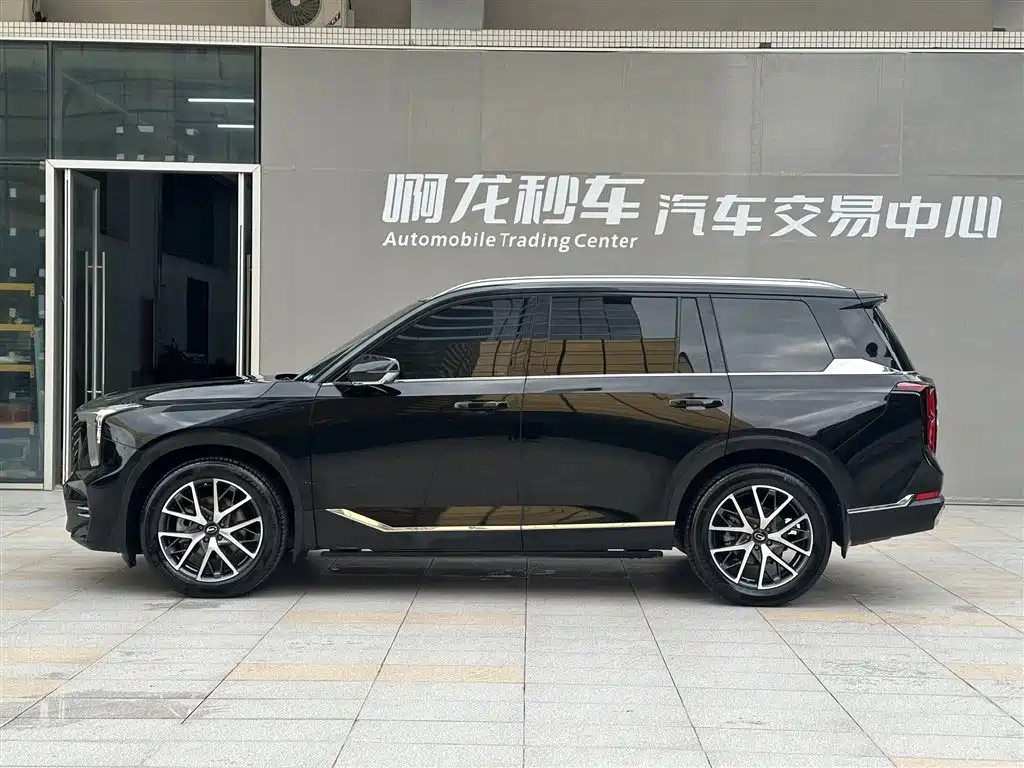 GAC Motor Trumpchi GS8 2022 — фото 18