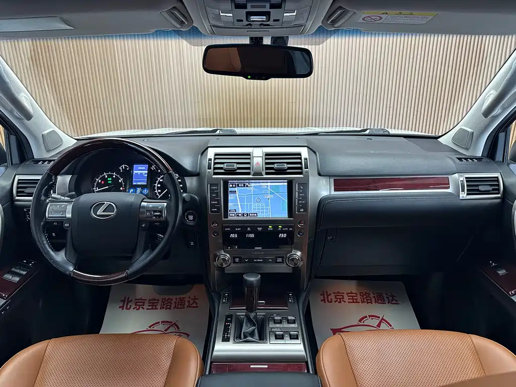 Lexus GX 2015 — фото 10