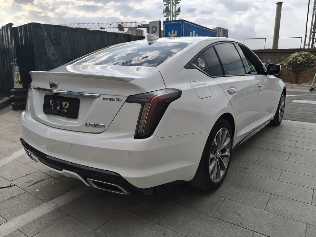 Cadillac CT5 2021 — фото 18