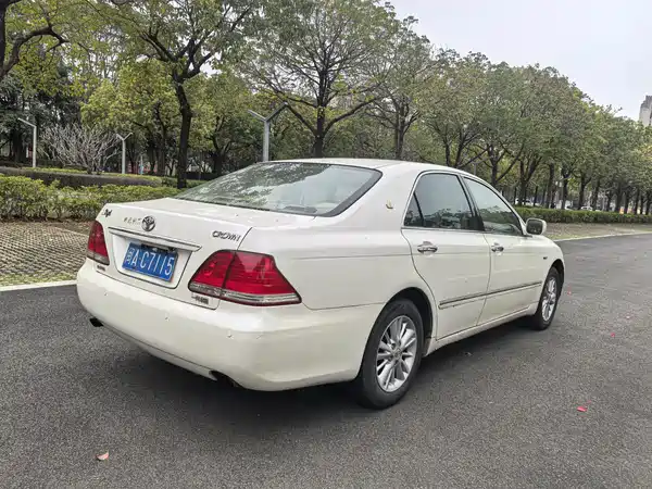 Toyota Crown 2007