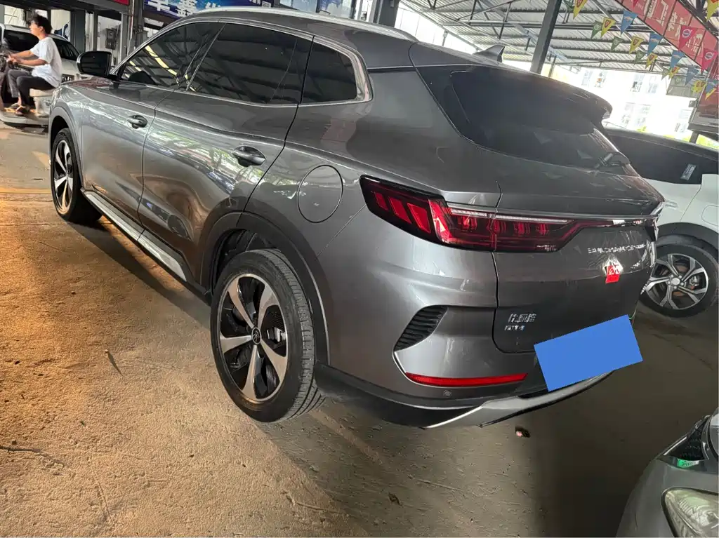 BYD Song PLUS New Energy 2022 — фото 7