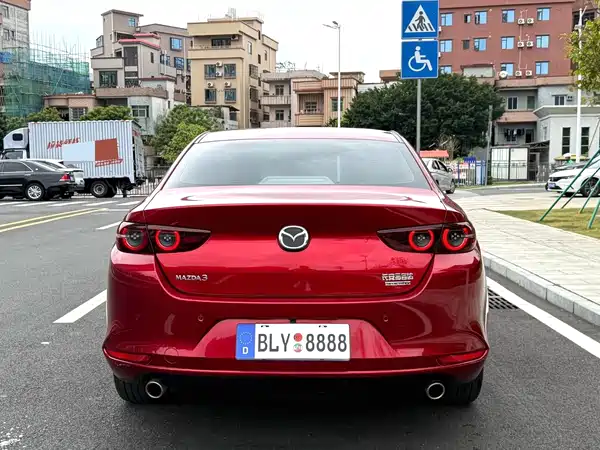 Mazda 3 Axela 2021