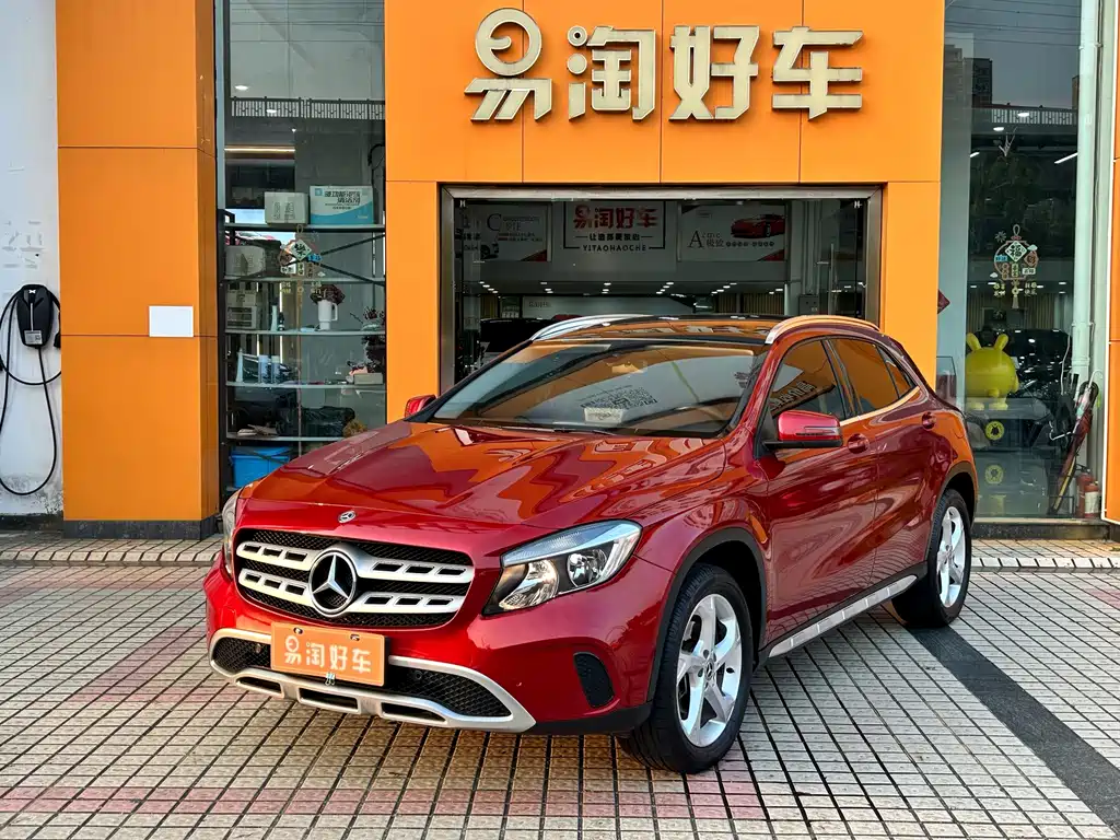 Mercedes-Benz GLA 2018 — фото 1