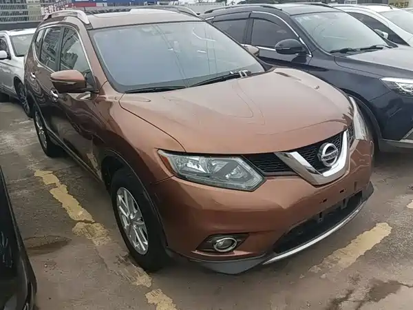 Nissan X-Trail 2014