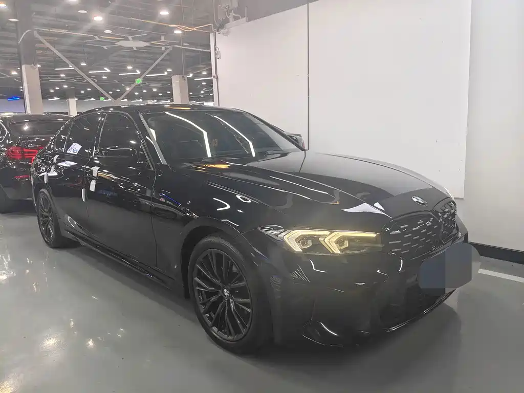 BMW 3 Series 2024