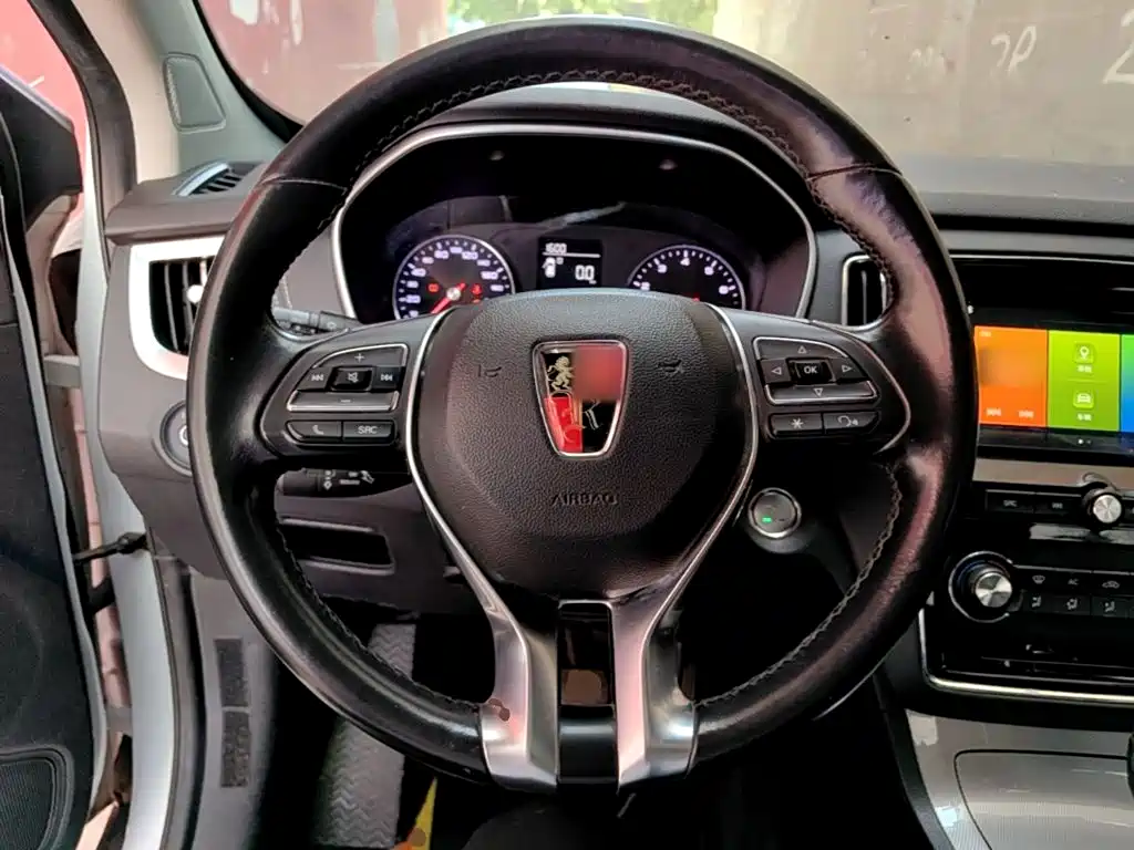 Roewe RX5 2019 — фото 11