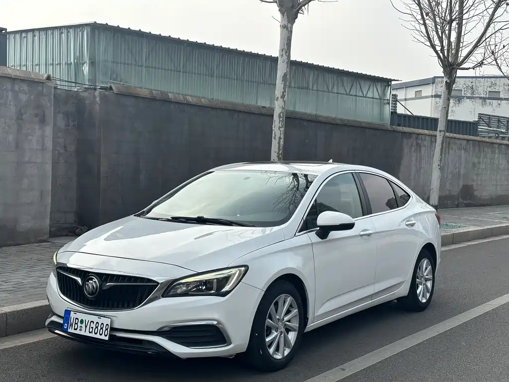 Buick Verano 2018 — фото 1
