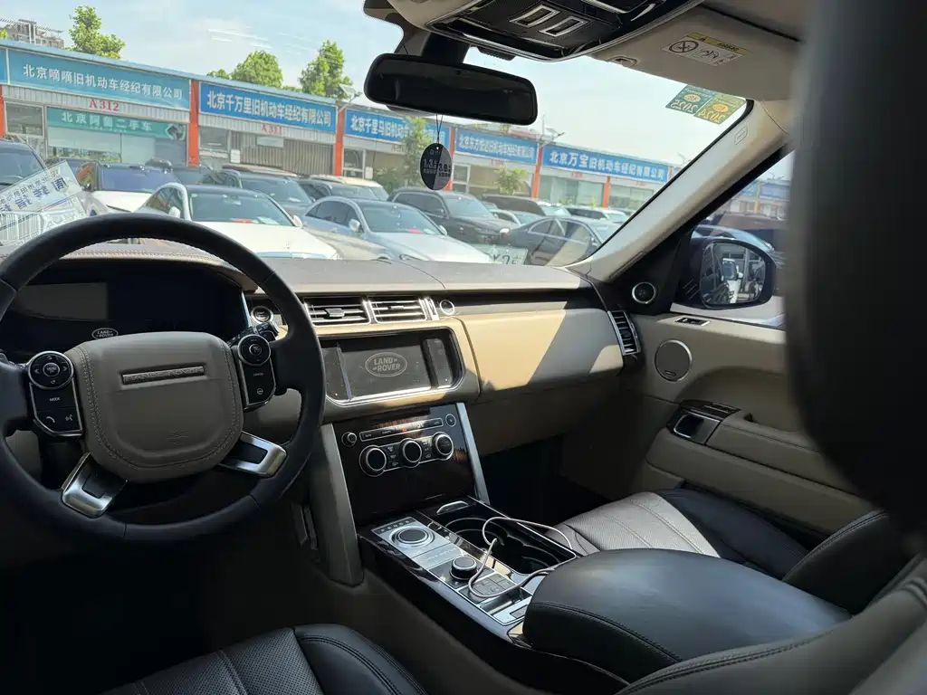 Land Rover Range Rover 2014