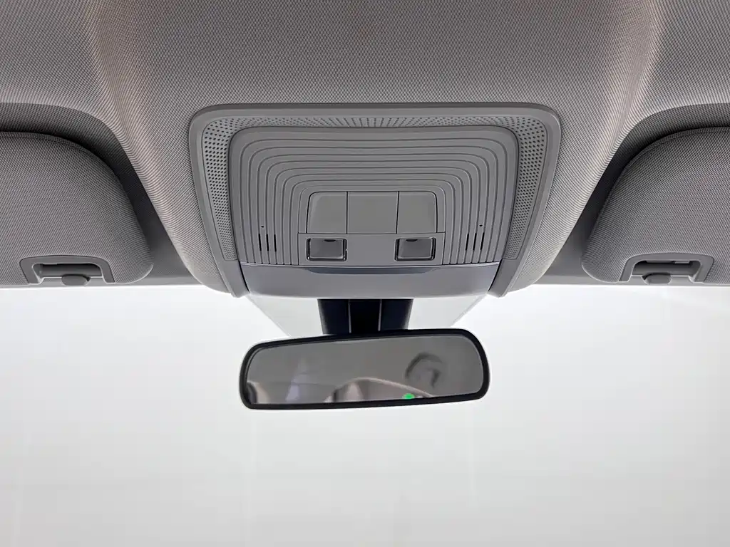 BYD Seal 05 DM-i 2025 — фото 24