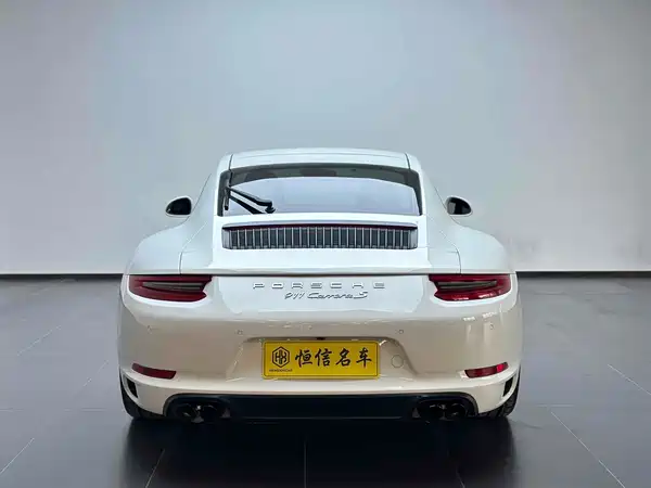 Porsche 911 2016