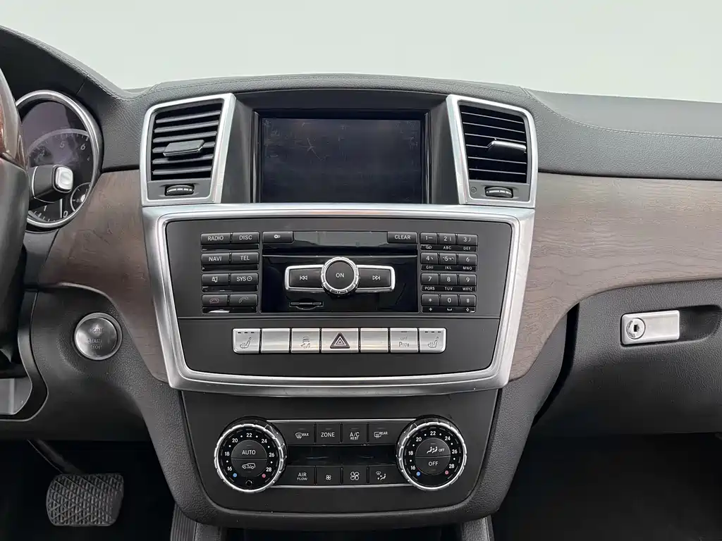 Mercedes-Benz GL-Class 2013 — фото 16