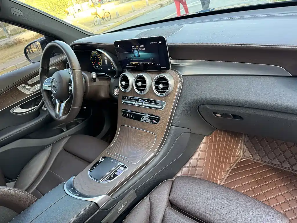 Mercedes-Benz GLC 2022