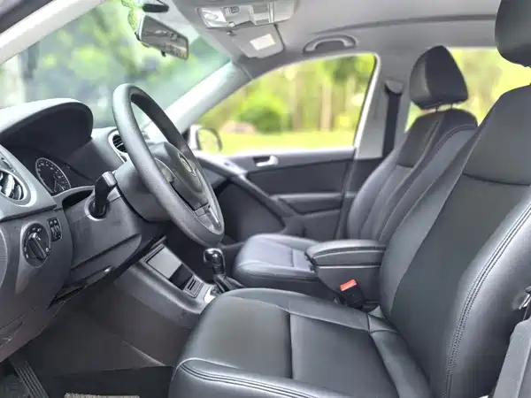 Volkswagen Tiguan 2015