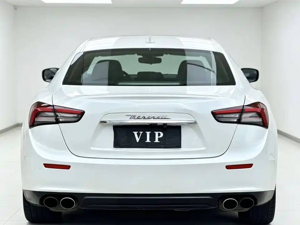 Maserati Ghibli 2016 — фото 8