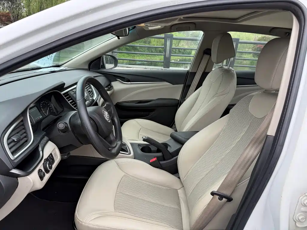 Buick Excelle 2017