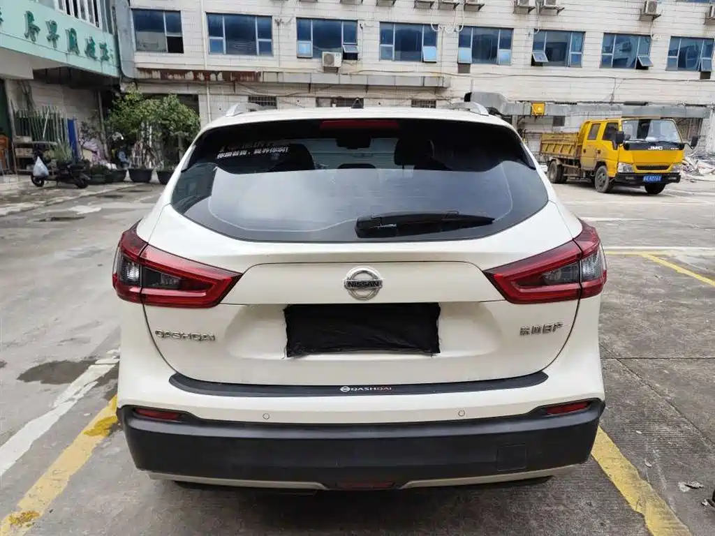 Nissan Qashqai 2022 — фото 8