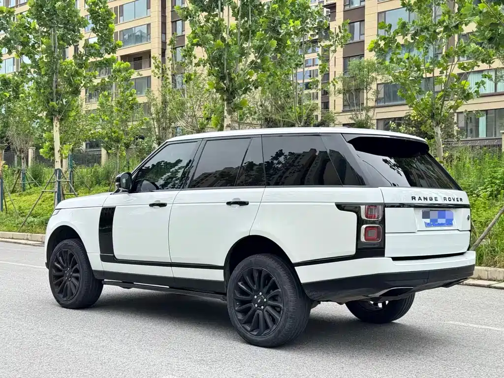 Land Rover Range Rover 2015 — фото 9