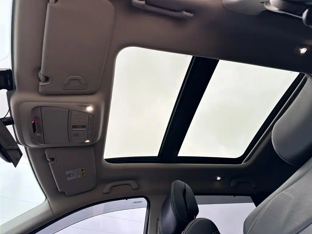 Renault Koleos 2018 — фото 22