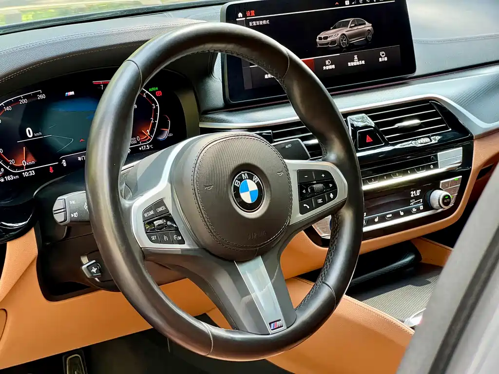 BMW 5 Series 2022 — фото 17