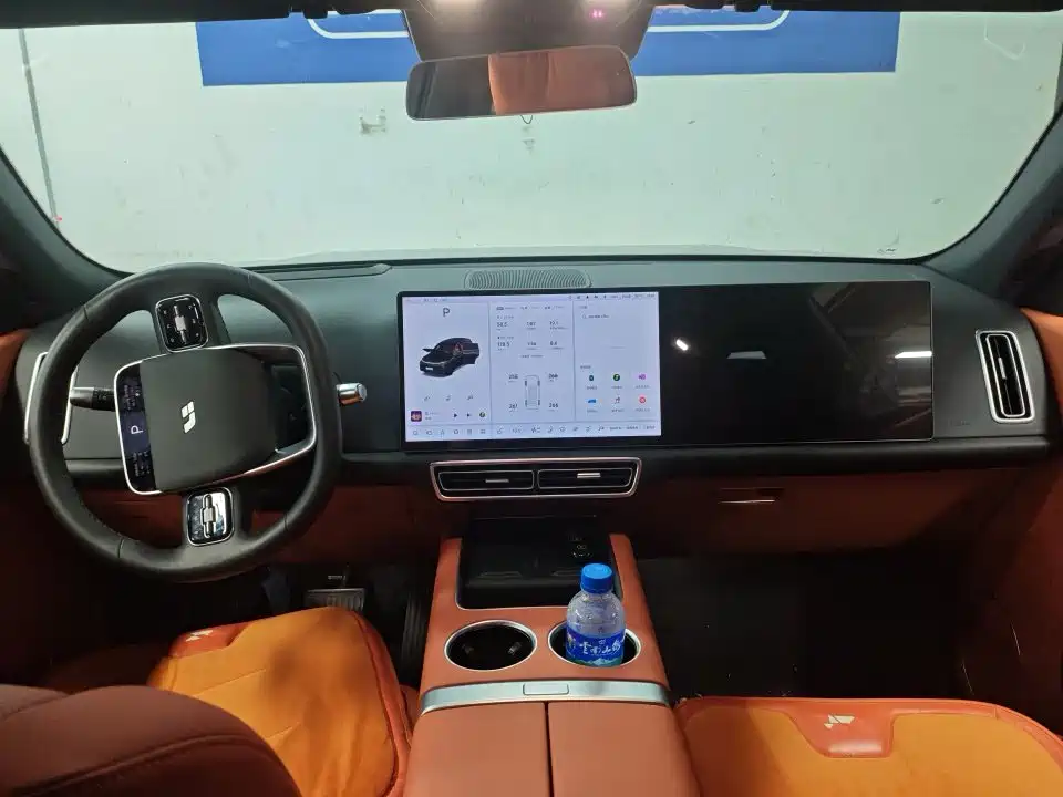 Li Auto Li L7 2025