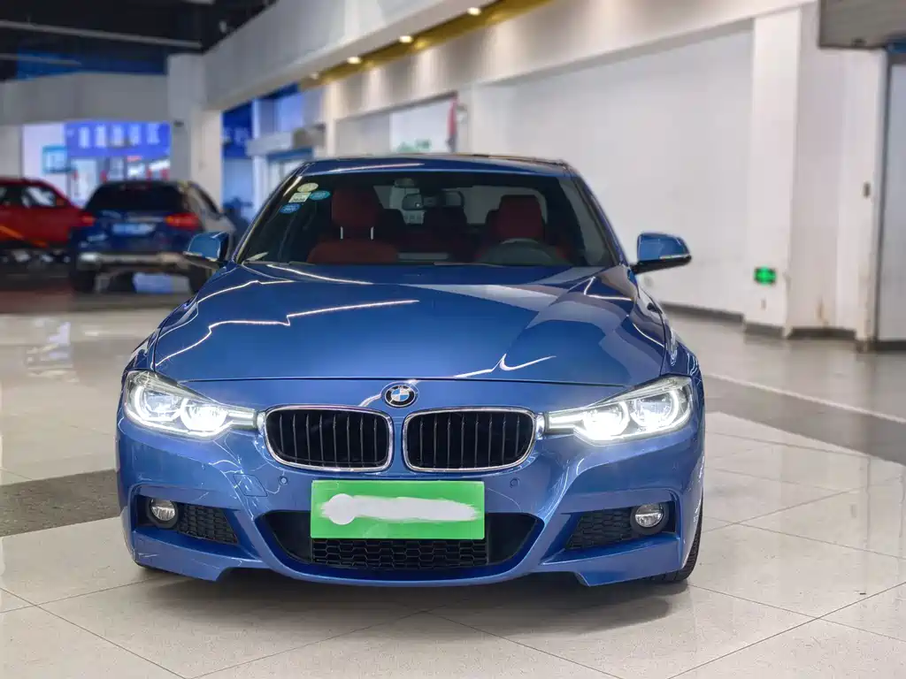 BMW 3 Series 2018 — фото 2