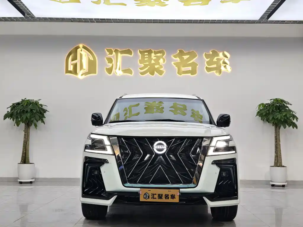 Nissan Patrol 2017 — фото 2