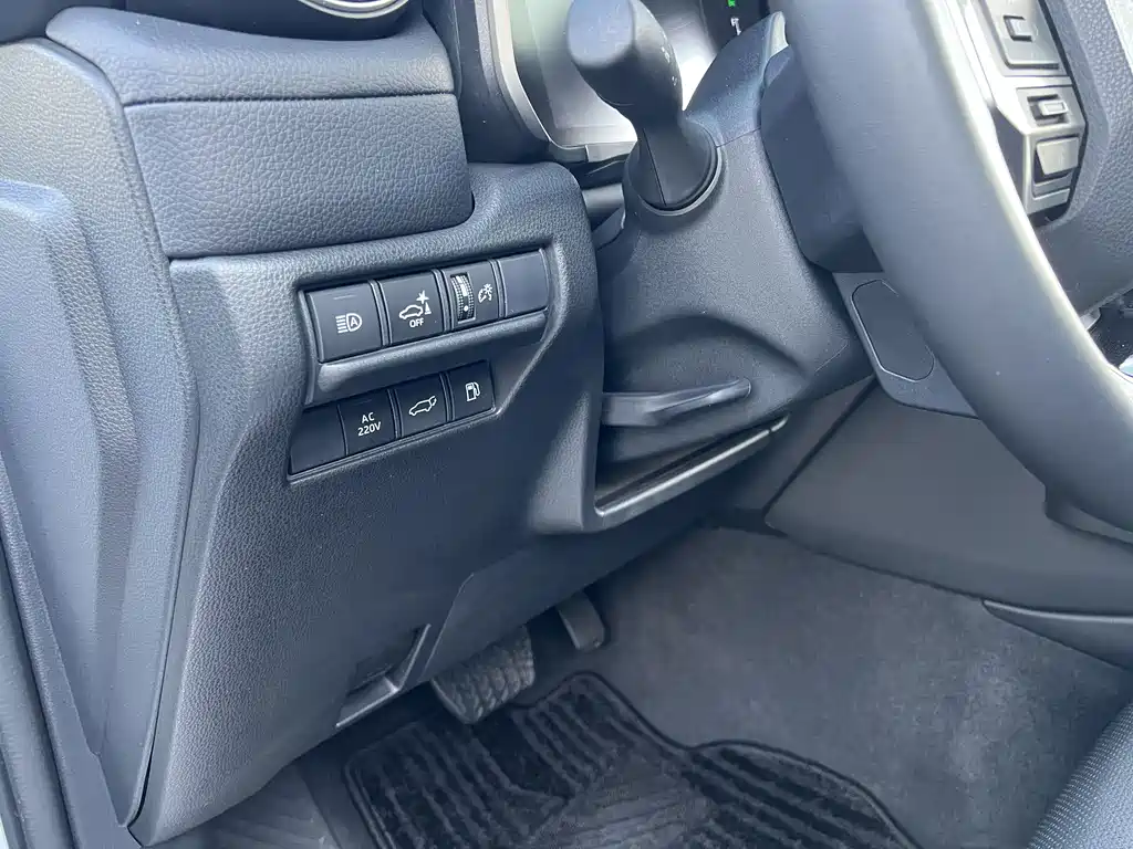 Toyota Prado 2025 — фото 16