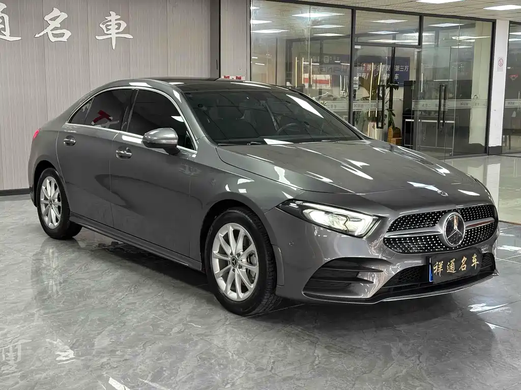 Mercedes-Benz A-Class 2021 — фото 2