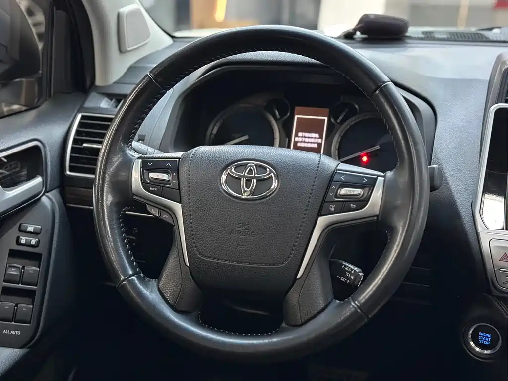 Toyota Prado 2020 — фото 13
