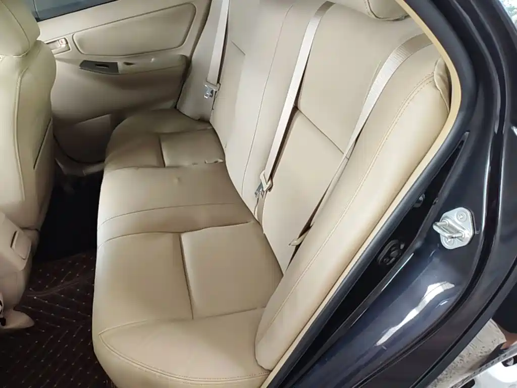 Toyota Corolla 2015 — фото 14