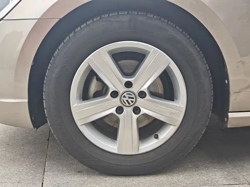 Volkswagen Lamando 2018 — фото 14