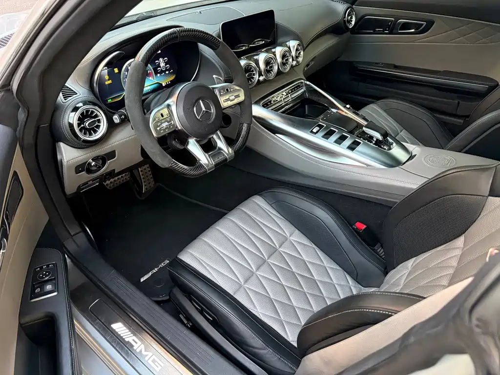 Mercedes-Benz AMG GT 2021 — фото 8