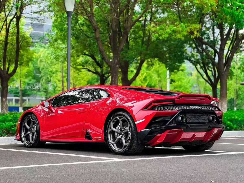 Lamborghini Huracán 2021 — фото 2