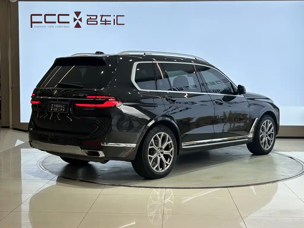BMW X7 2023 — фото 5