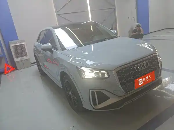 Audi Q2L 2022