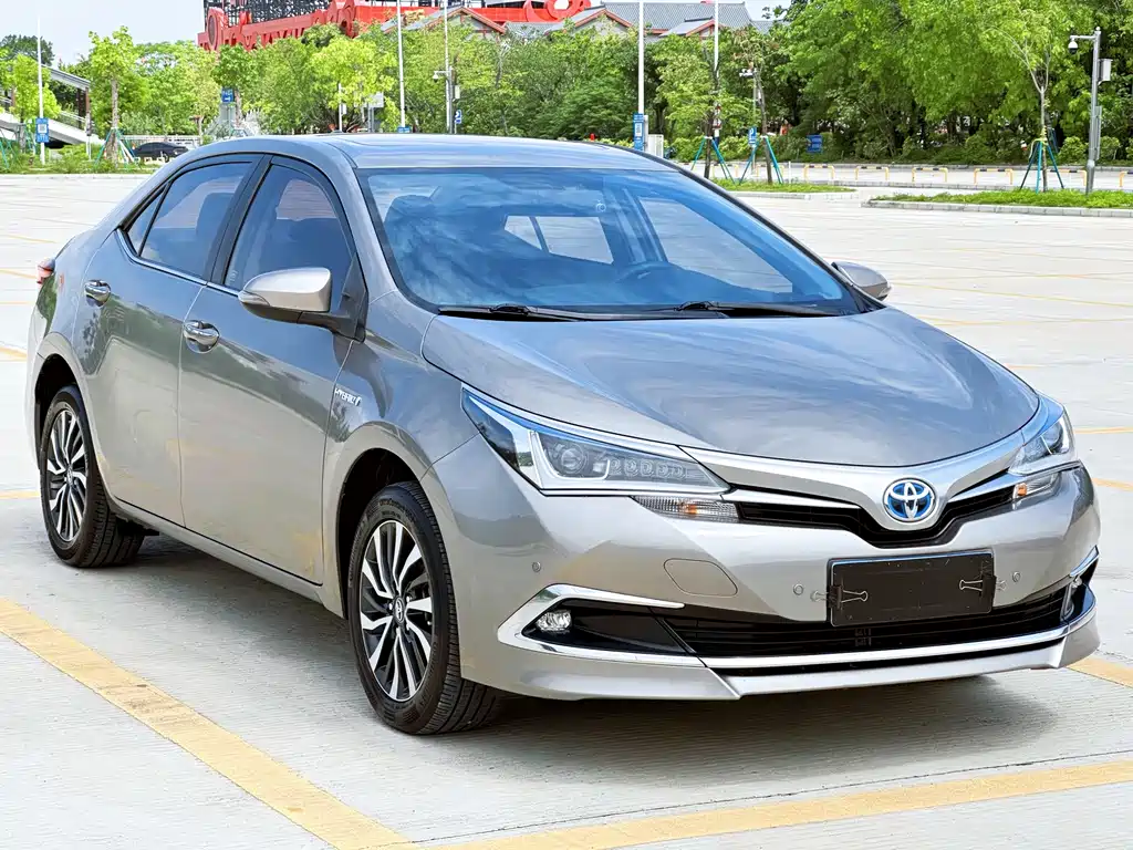 Toyota Corolla 2019 — фото 3