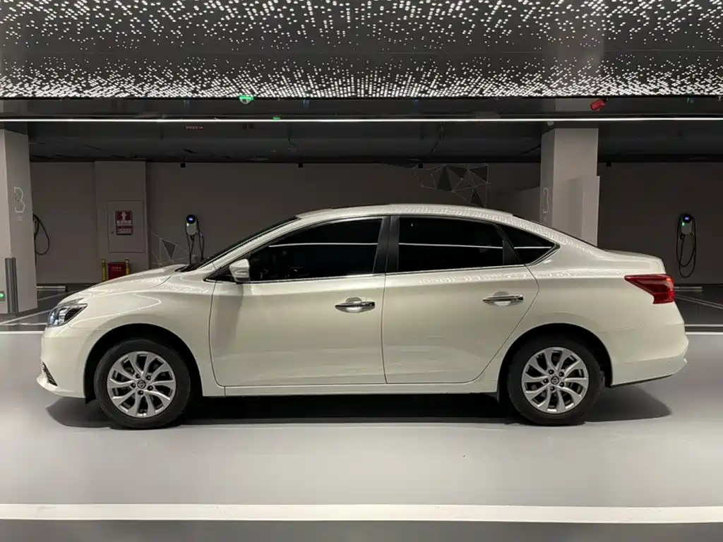 Nissan Sylphy 2018 — фото 16