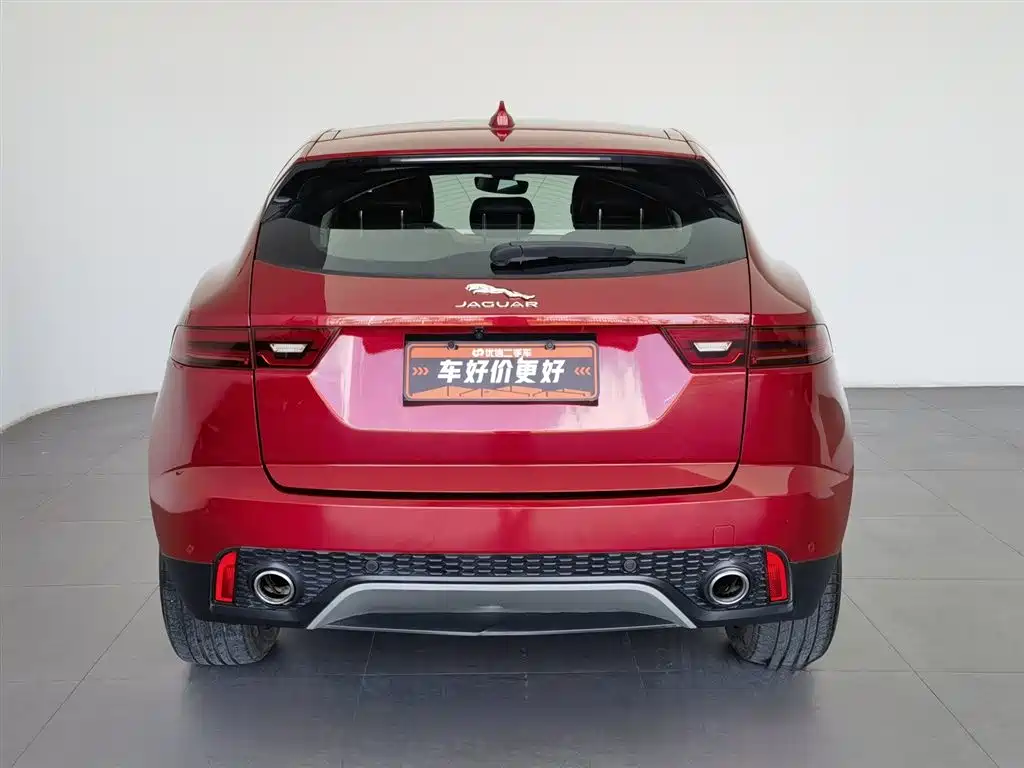 Jaguar E-PACE 2018 — фото 4
