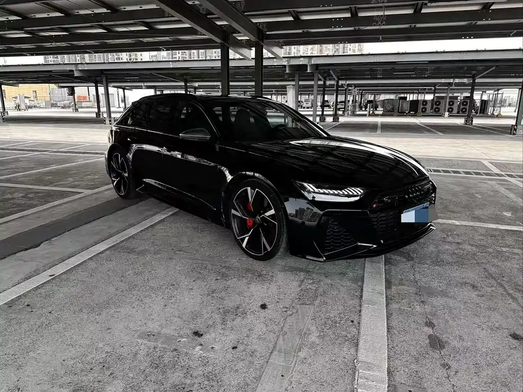 Audi RS 6 2021