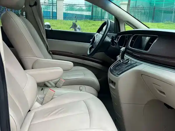 Buick GL8 2019