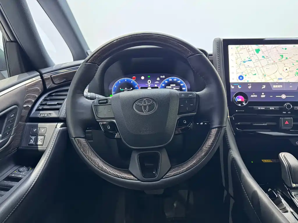 Toyota Alphard 2026 — фото 19