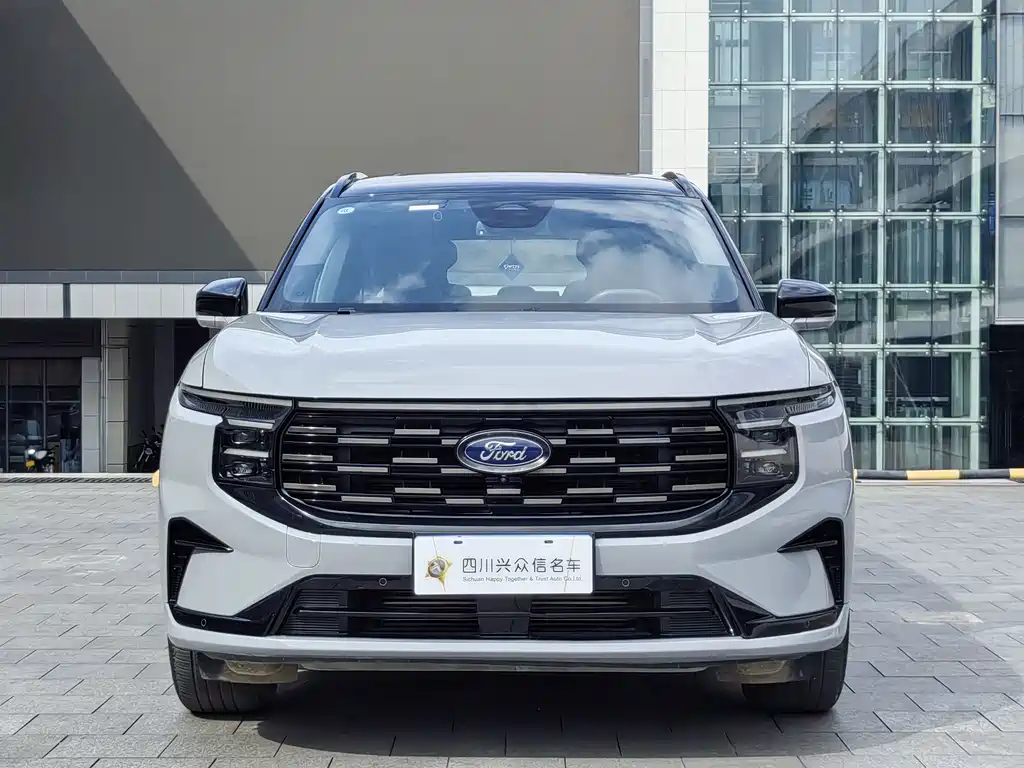 Ford Edge 2023 — фото 3